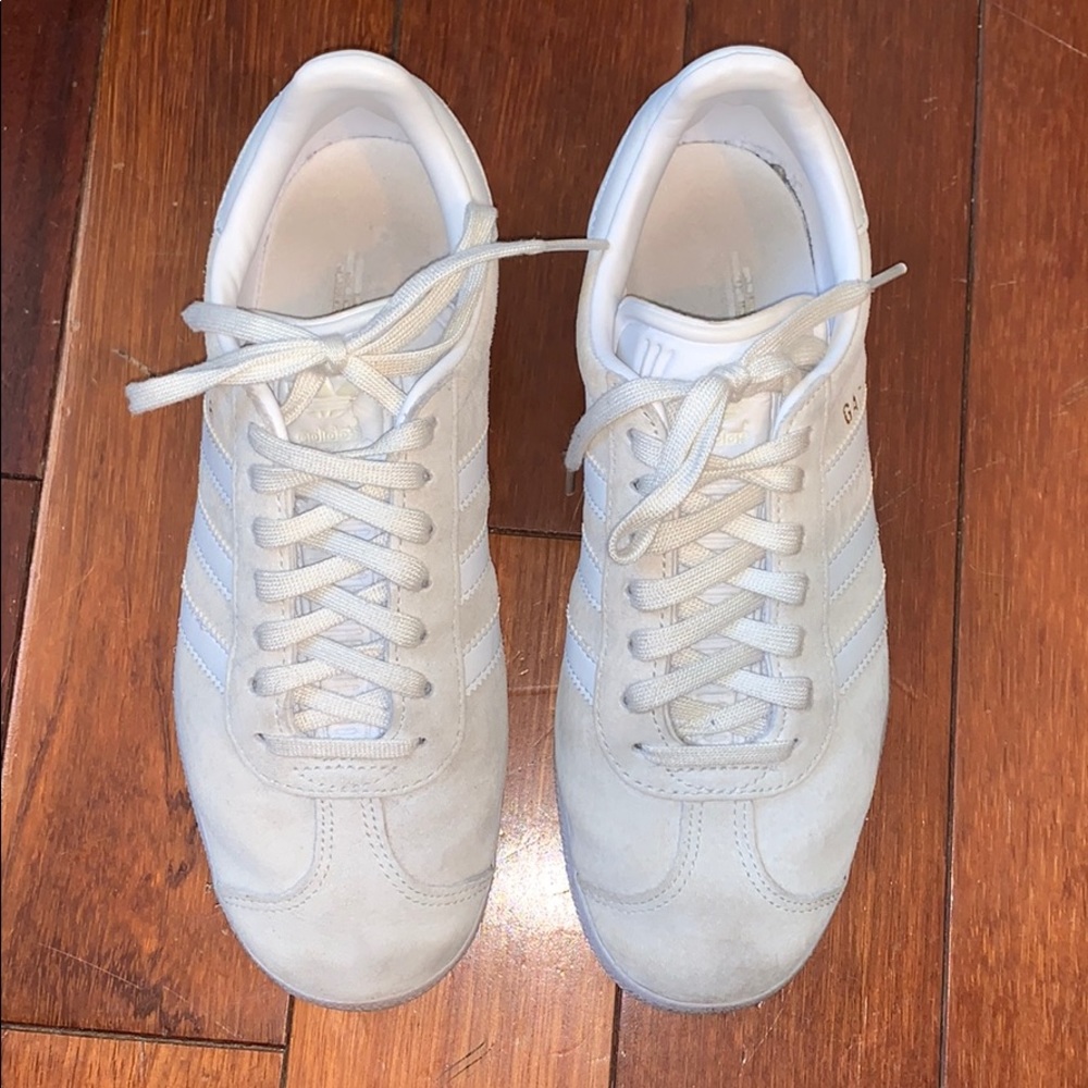 adidas Originals Women's Gazelle Sneaker